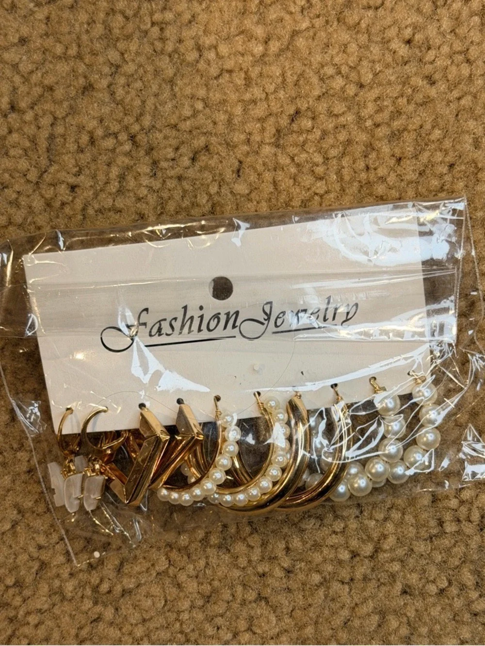Fashion Jewelry gold tone